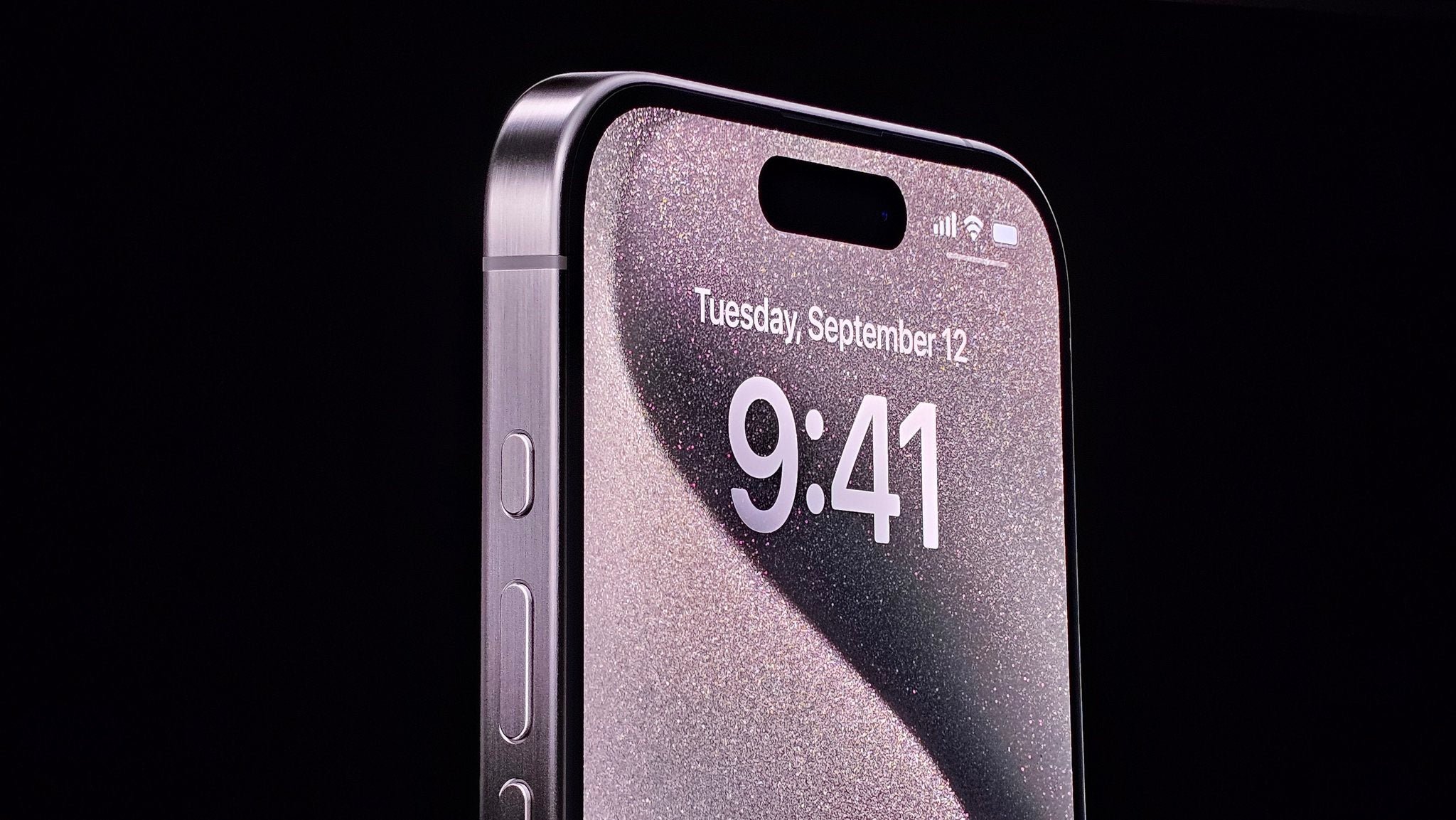Introducing the iPhone 15 Pro and iPhone 15 Pro Max