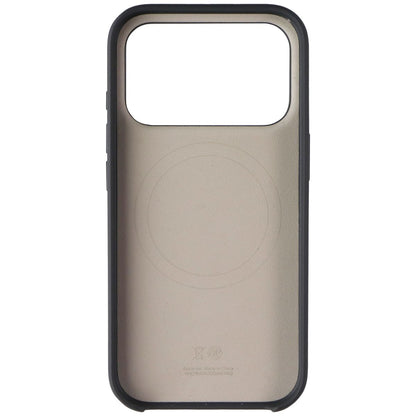 Beats Hardshell Case for MagSafe with Camera Control for iPhone 17 Pro - Gray (3)