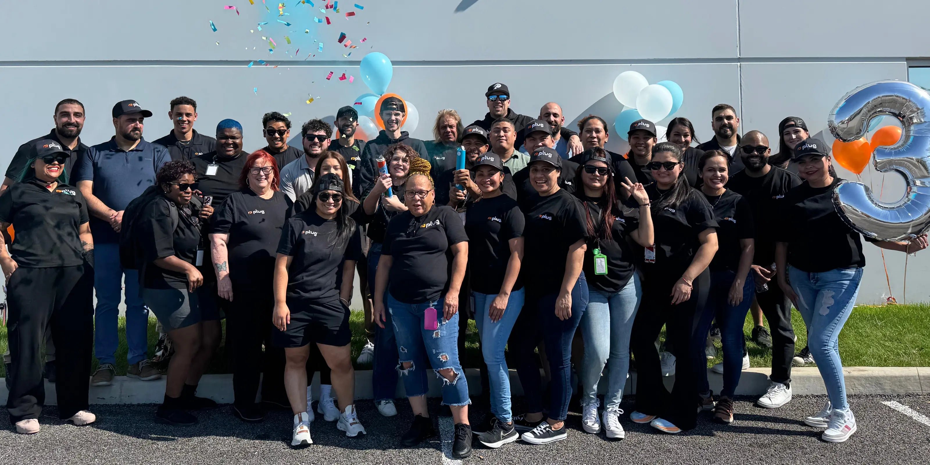 Plug Refurbished Laptops/Tablets/Watches & Unlocked Phones